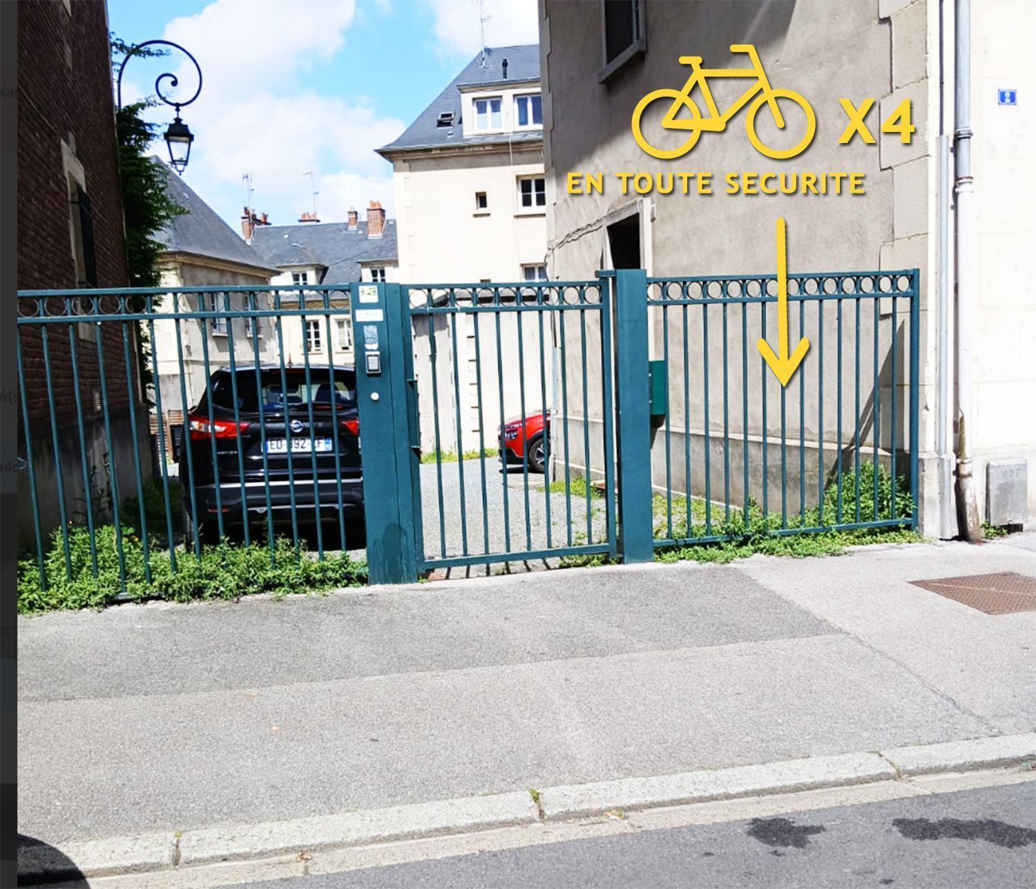 Appartamento Le Cocon De La Tour -Vip-Compiegne-Hyper Centre Esterno foto